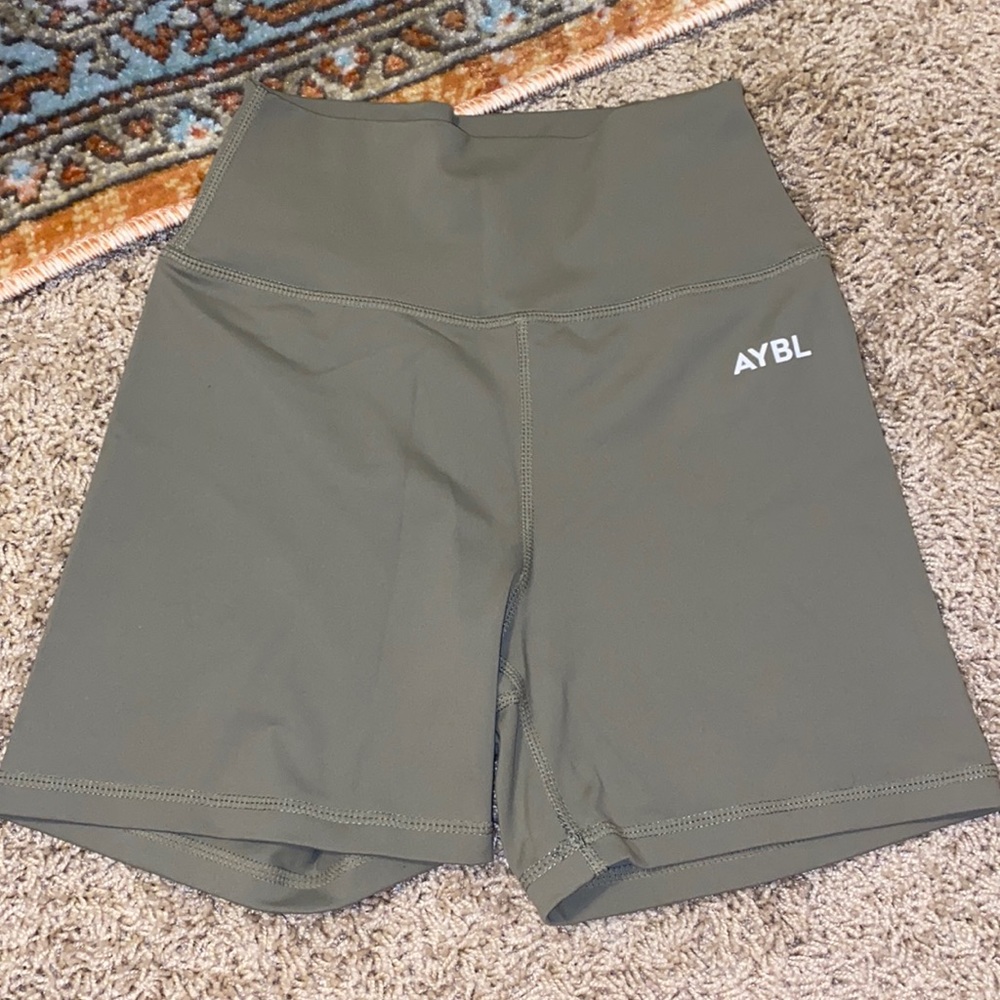 AYBL core shorts green